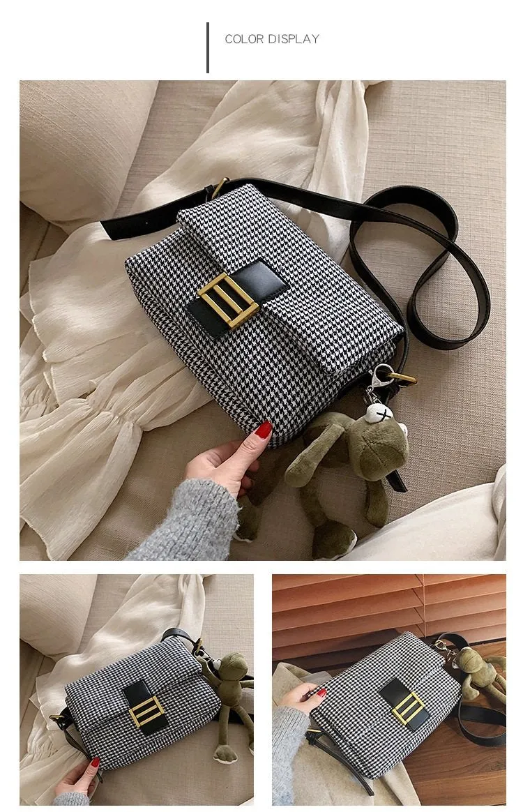 CE - 2021  Women Lattice Shoulder Crossbody Bag