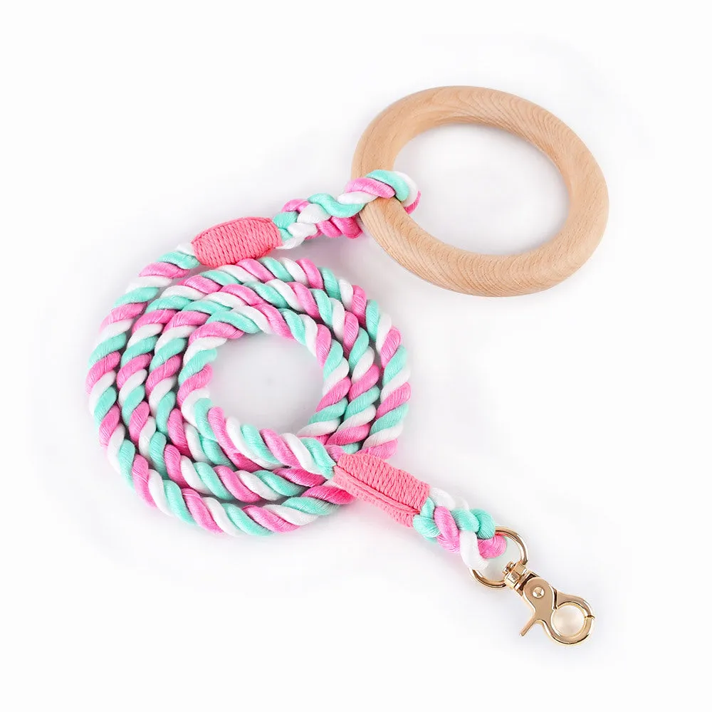 Loofie - Colorful Leash with Wood Handle