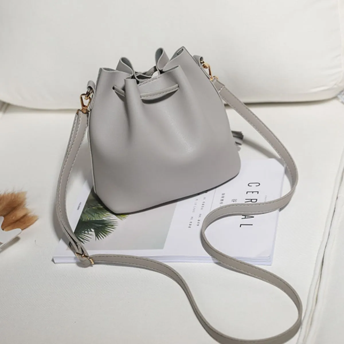 PU Leather Bucket Bag with Tassel