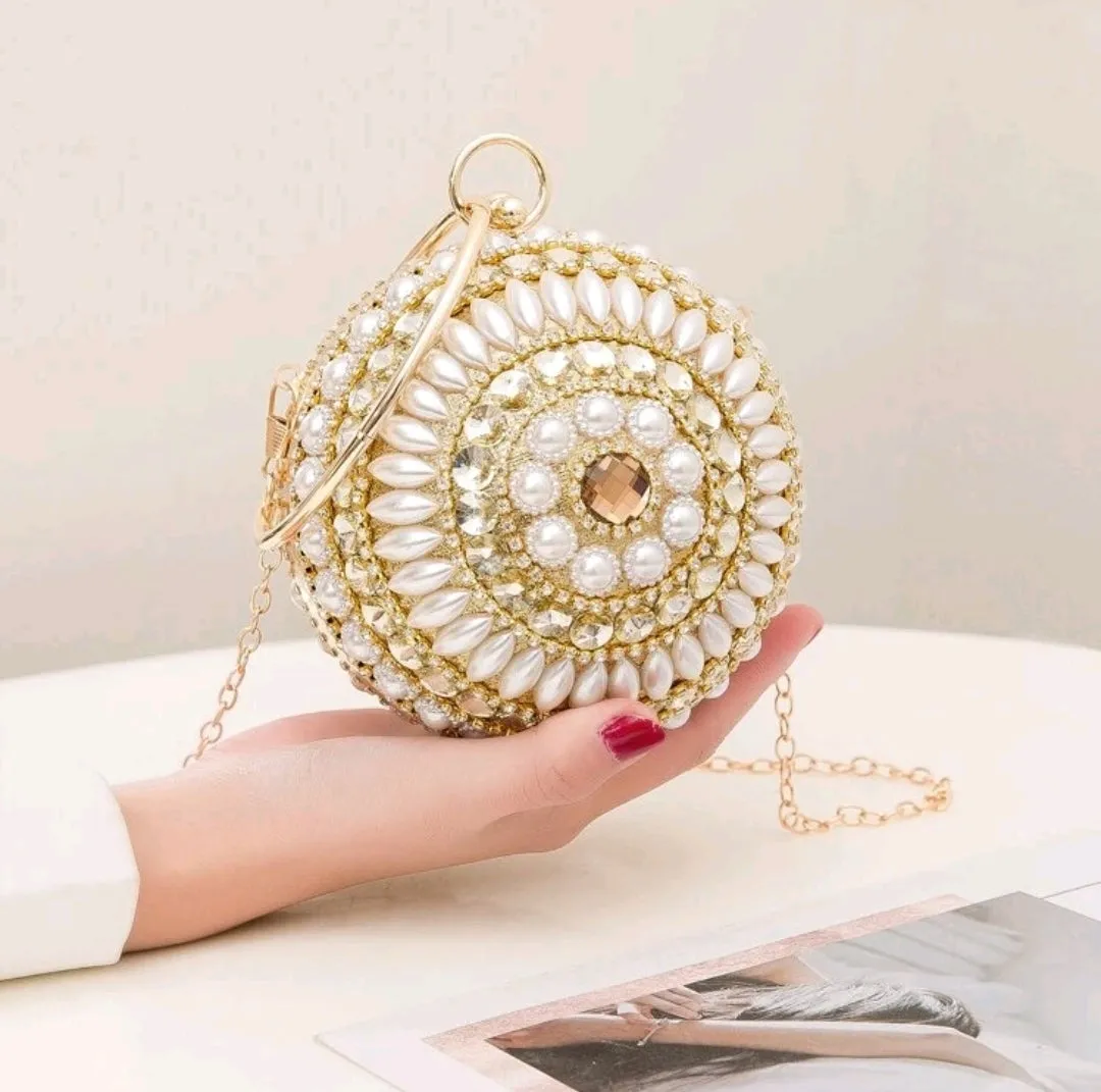 Rhinestone & faux pearl decor chain circle bag.