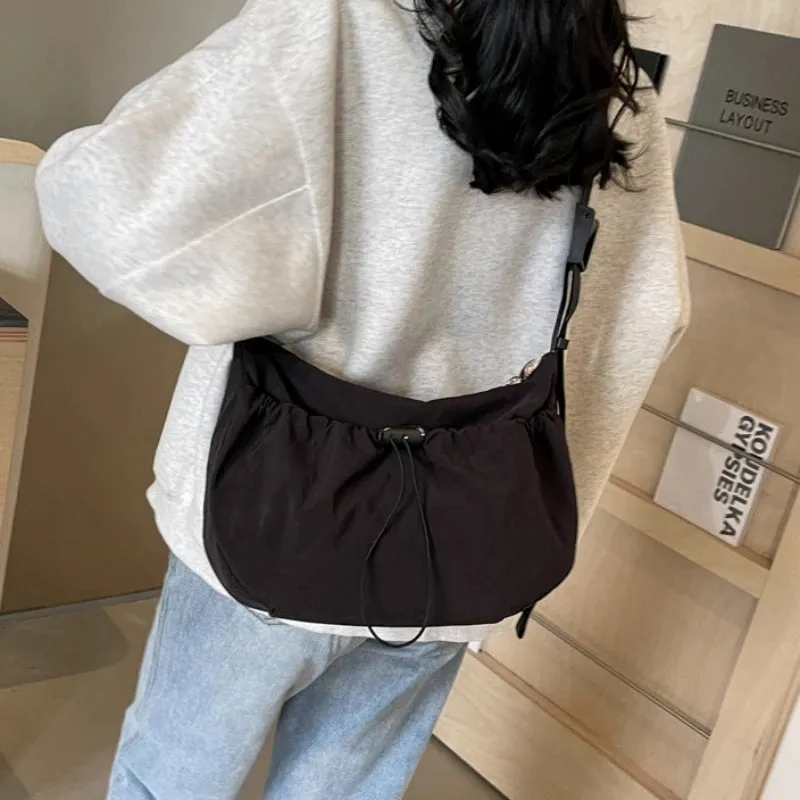 Sohiwoo New Niche Design Nylon Shoulder Bag Fashionable Solid Color Pleated Crossbody Bag Casual Versatile Classroom Commuting SaddleBag