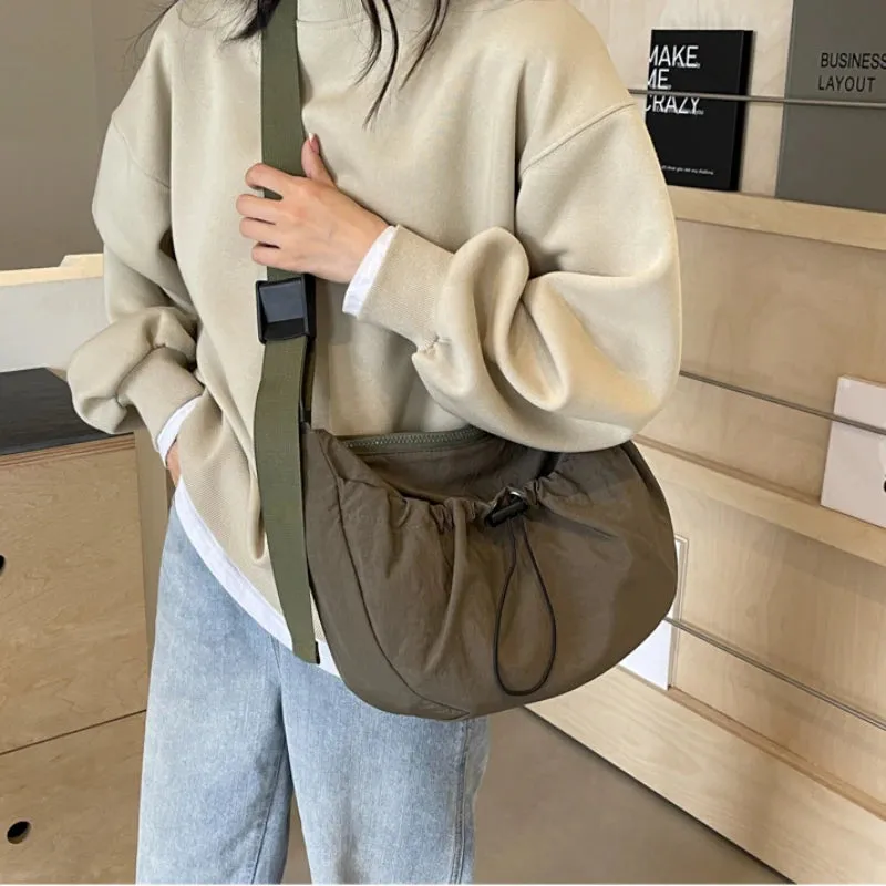 Sohiwoo New Niche Design Nylon Shoulder Bag Fashionable Solid Color Pleated Crossbody Bag Casual Versatile Classroom Commuting SaddleBag